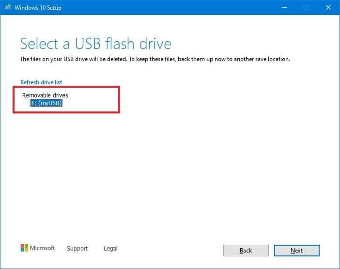 Seleccione la opción de unidad flash USB para crear el instalador UEFI de Windows 10