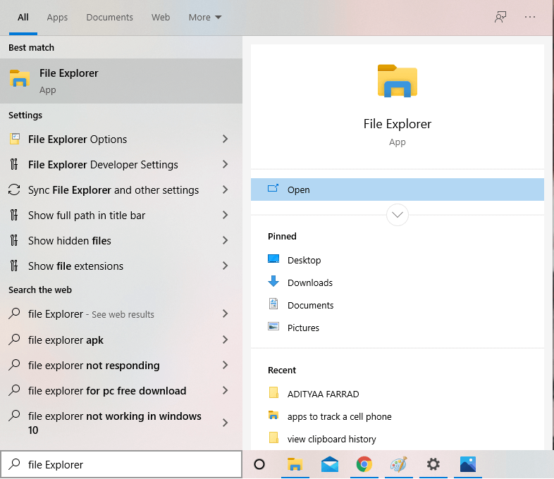 Abra el explorador de archivos en su computadora con Windows.