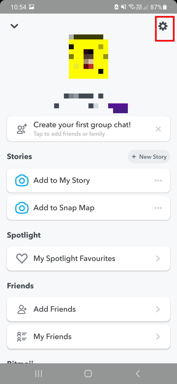 Ahora, toque el icono de engranaje para abrir la página de configuración de Snapchat.  |  Cómo eliminar mensajes en Snapchat