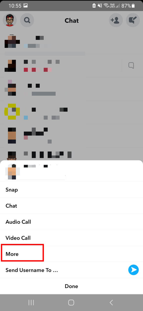 De la lista dada de opciones, seleccione Más.  |  Cómo eliminar mensajes en Snapchat