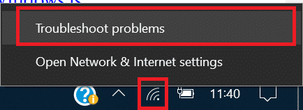 Haga clic derecho en el ícono de red en la barra de tareas y haga clic en Solucionar problemas