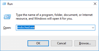 Presione la tecla de Windows + R, luego escriba mdsched.exe y presione Entrar para abrir el Diagnóstico de memoria de Windows
