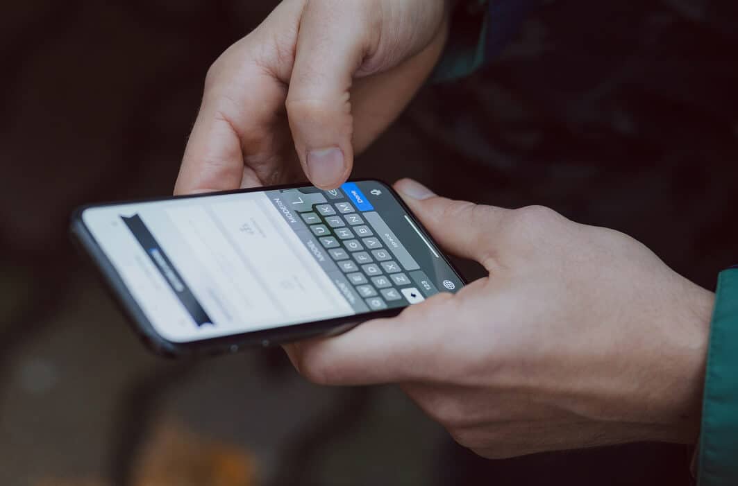 Cómo cambiar el teclado predeterminado en un teléfono Android