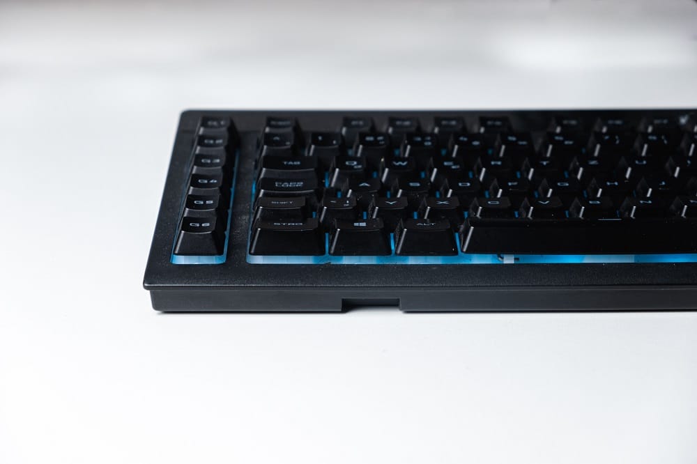 ¿Qué es un teclado y cómo funciona?